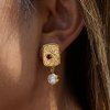 ELENYS Relic Drop  pozlacené náušnice 18K žluté zlato